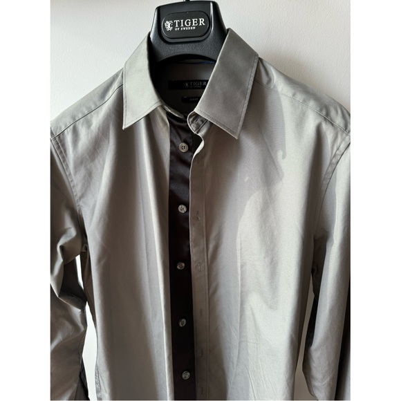 Tiger of Sweden Shirt - Picture 2 of 13